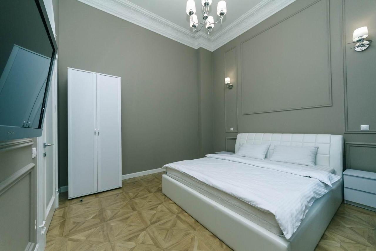 Vip Near Premier Palace & Arena City Kiev Eksteriør billede
